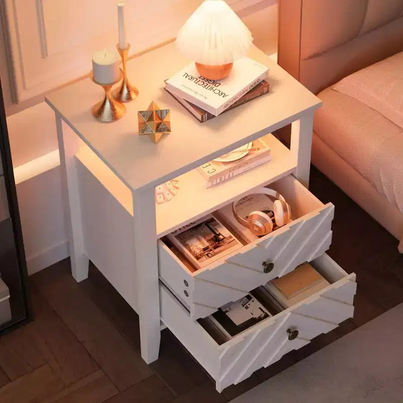 Table de chevet de ferme blanche avec 2 tiroirs de rangement, étagère ouverte éclairée et pieds en bois robustes pour chambre à coucher, salon, bureau