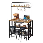 Îlot de cuisine industriel avec prise de courant, table de 107 cm, étagères de rangement, 2 tabourets de bar, 5 crochets, support à micro-ondes, bar à café