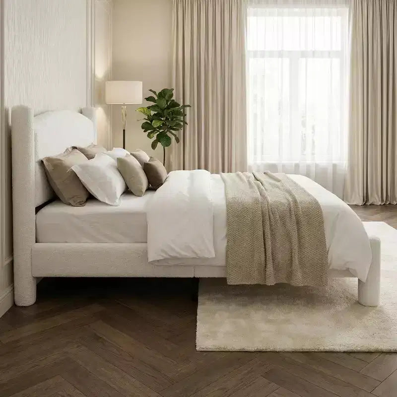 Cadre de lit plateforme Coolmee King Size en tissu bouclé avec tête de lit ronde douce, pieds cylindriques, conception robuste et silencieuse