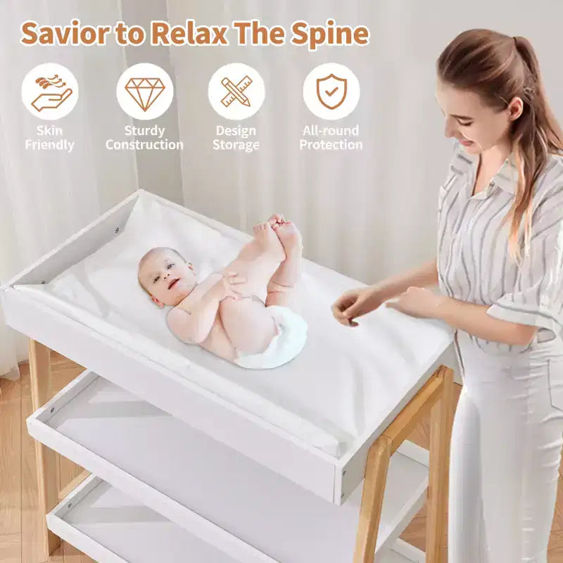 Table à langer moderne avec matelas imperméable et 2 étagères de rangement, Meuble de puériculture portable en bois pour nouveau-nés/bébés, Bois+Blanc