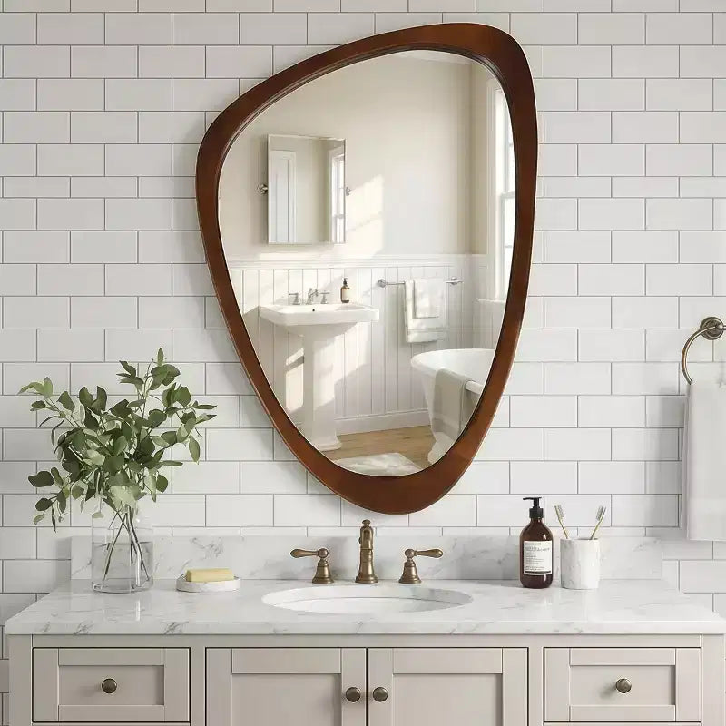 Miroir mural moderne de forme irrégulière 24 x 36, Miroir décoratif pour la maison, la salle de bain, la chambre à coucher - Panipeachy