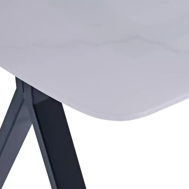 Table de salle à manger rectangulaire GDFStudio Daniela moderne en verre trempé avec motif marbre et pieds en métal