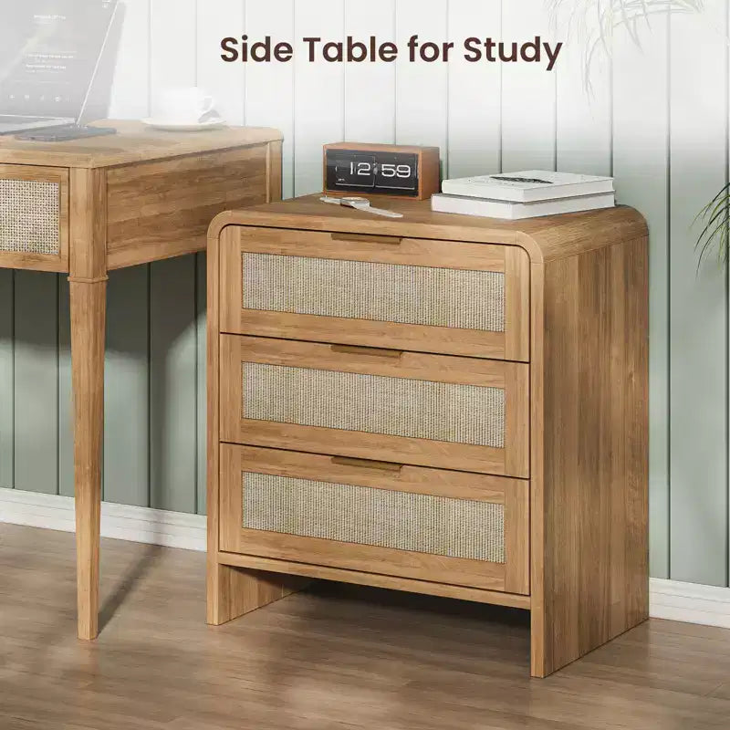 Table de chevet bohème en rotin à 3 tiroirs pour chambre à coucher et salon
