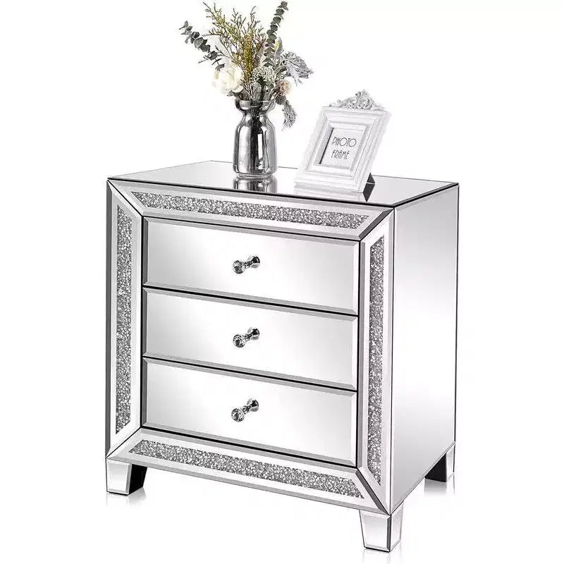 Table de chevet Karl Home en MDF argenté miroir, 3 tiroirs, garniture en cristal, 23x13,8x24,8 pouces