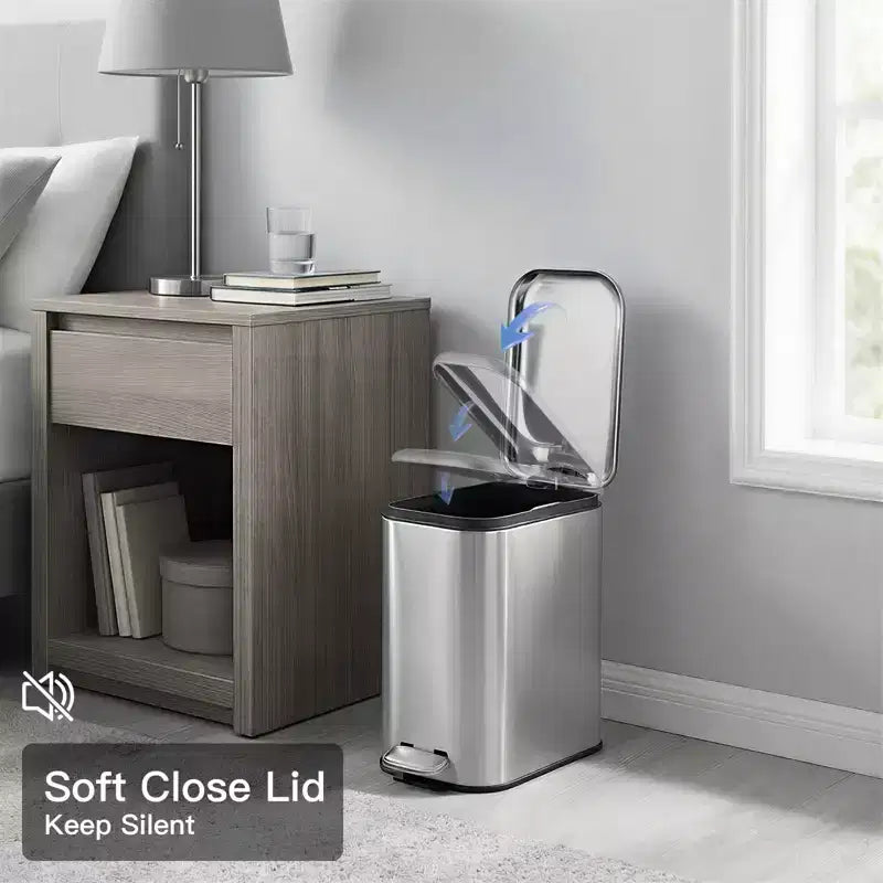Poubelle compacte en acier inoxydable avec fermeture douce, couvercle anti-odeurs, poignée portable et pédale pour cuisine, salle de bain, bureau, chambre