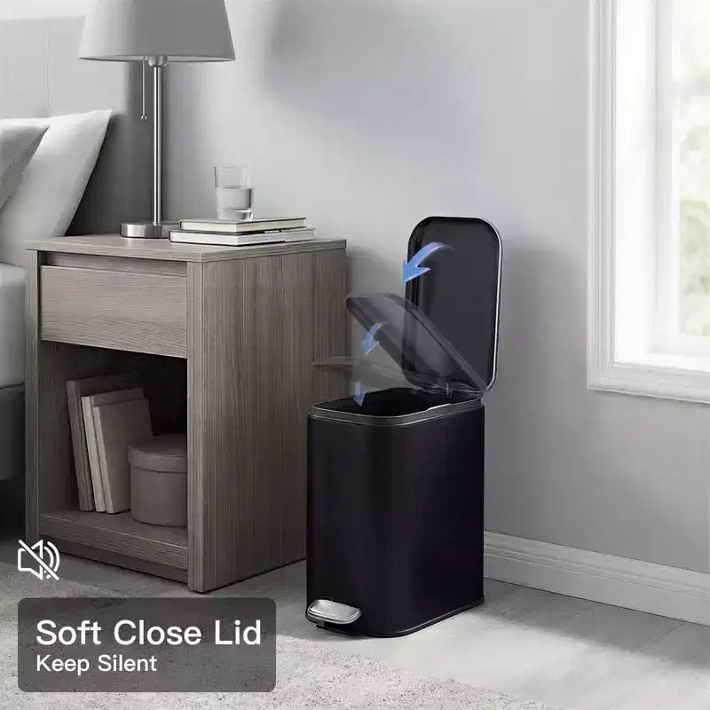 Poubelle compacte en acier inoxydable avec fermeture douce, couvercle anti-odeurs, poignée portable et pédale pour cuisine, salle de bain, bureau, chambre