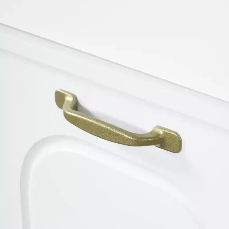 Armoire de rangement haute de salle de bain autoportante de 68 po avec 2 paniers à linge inclinables, étagères réglables, armoire à porte à fermeture en douceur - ModernLuxe