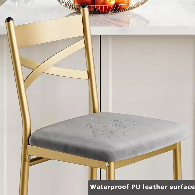 Ensemble de 6 tabourets de bar de hauteur comptoir 26, chaises à cadre métallique avec dossier droit ergonomique, coussins rembourrés en cuir PU épais et imperméables