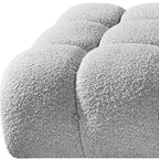 Meridian Furniture Ames Canapé Modulable 4 Pièces Rembourré en Tissu Bouclé 136