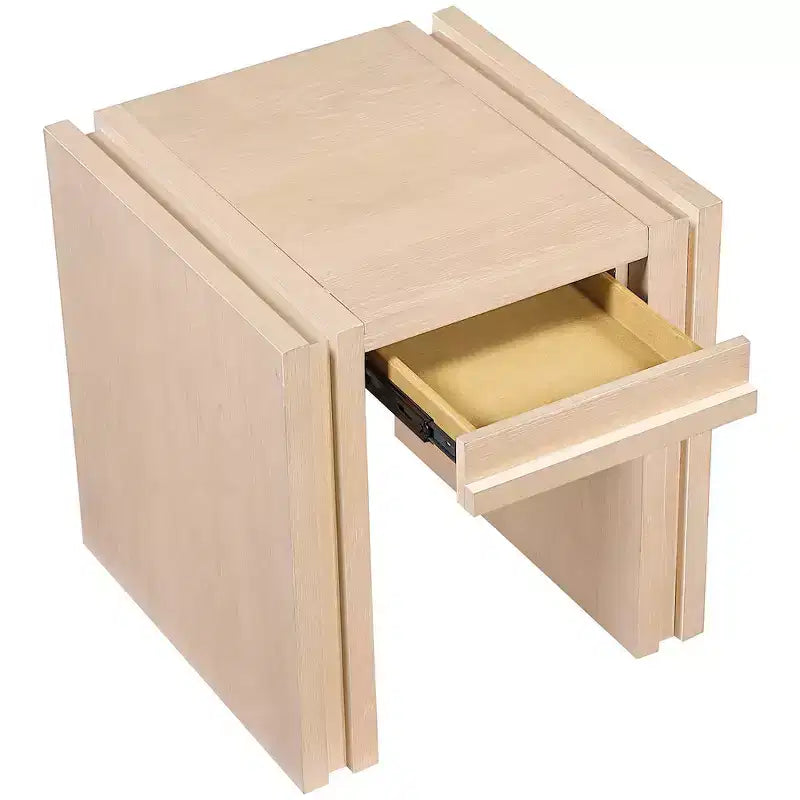 Table d'appoint Meridian Furniture Stanton