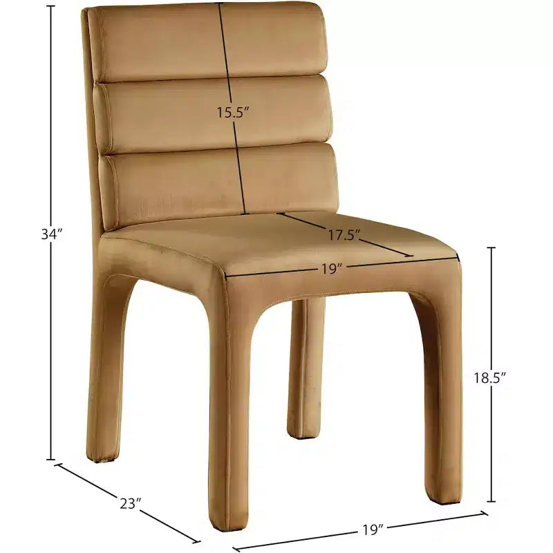 Chaise de salle à manger Meridian Furniture Kai en velours couleur selle, lot de 2