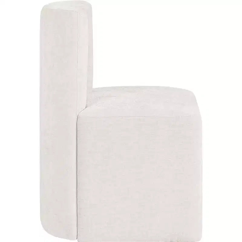 Chaise de salle à manger tapissée en tissu performant chenille crème Duvina de Meridian Furniture