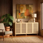 Meuble TV JVNOXK en bois cannelé de style moderne du milieu du siècle pour téléviseurs jusqu'à 70 pouces, console multimédia bohème avec rangement, gestion des câbles et pieds inclinés