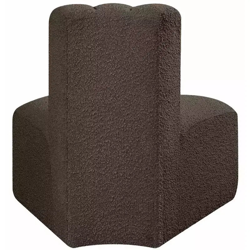 Chaise d'angle inversé en tissu bouclé Arc Meridian Furniture