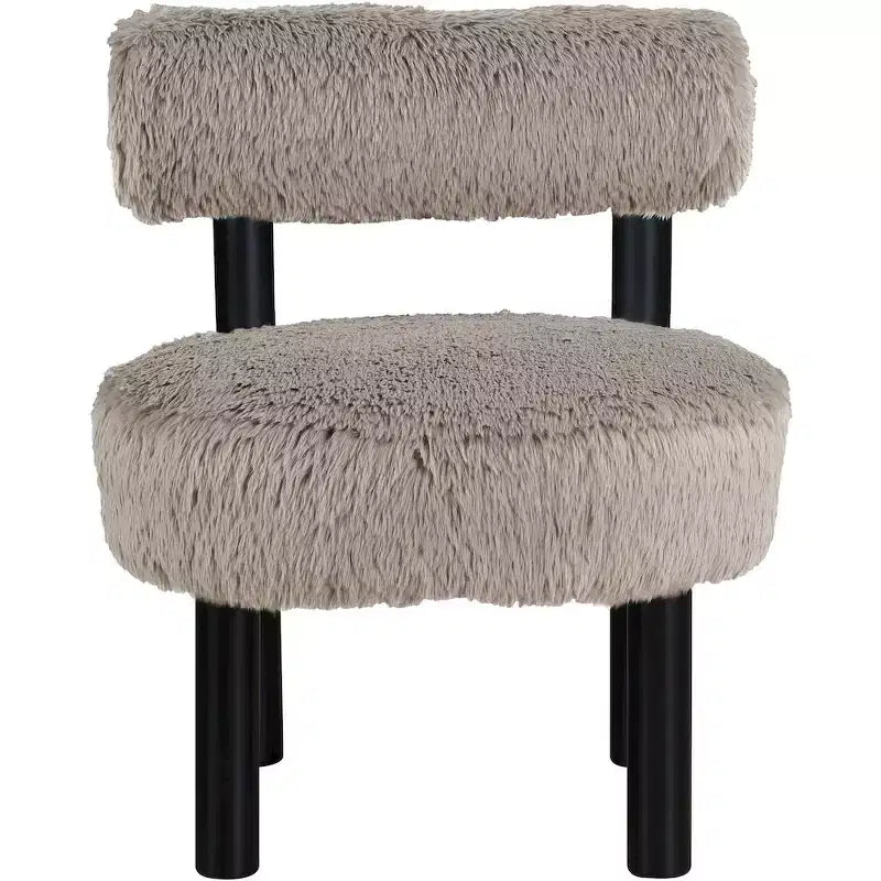 Chaise Ambre en Tissu Shearing Végan de Meridian Furniture