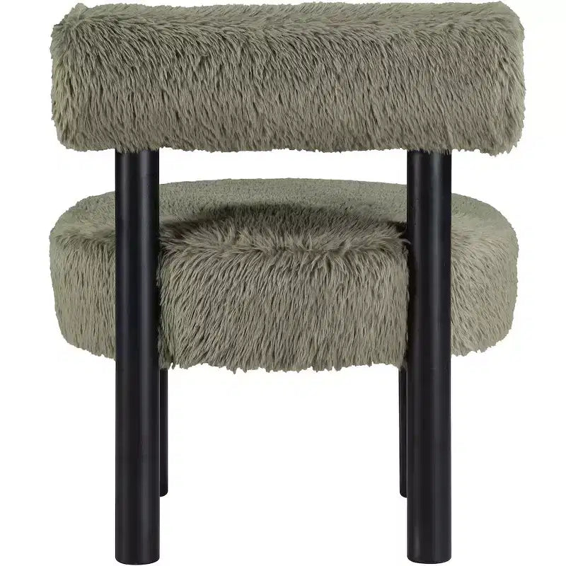 Chaise Ambre en Tissu Shearing Végan de Meridian Furniture