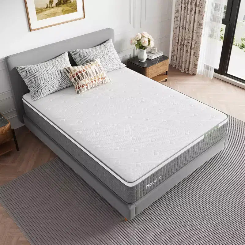 Matelas hybride en mousse à mémoire de forme et gel rafraîchissant Novilla 10/12/14 pouces, en boîte, fermeté moyenne pour soulager la pression