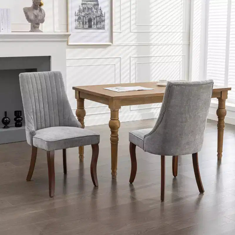 Chaises de salle à manger GDFStudio Hub en bois avec revêtement en velours (Lot de 2)