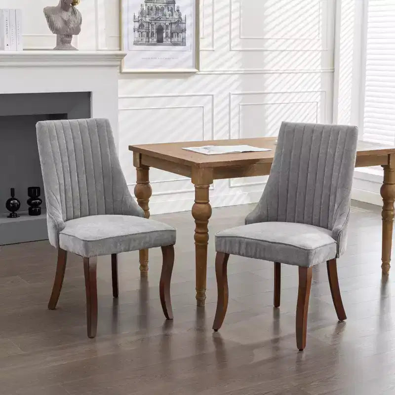 Chaises de salle à manger GDFStudio Hub en bois avec revêtement en velours (Lot de 2)