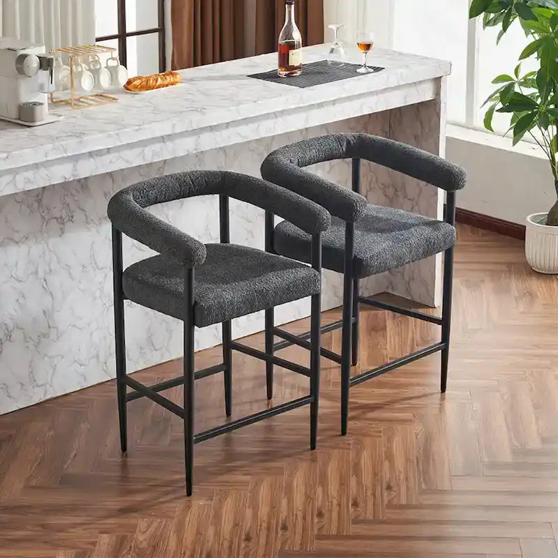 Tabourets de bar modernes en bouclette, hauteur comptoir, avec structure en métal et accoudoirs pour îlot de cuisine, salle à manger