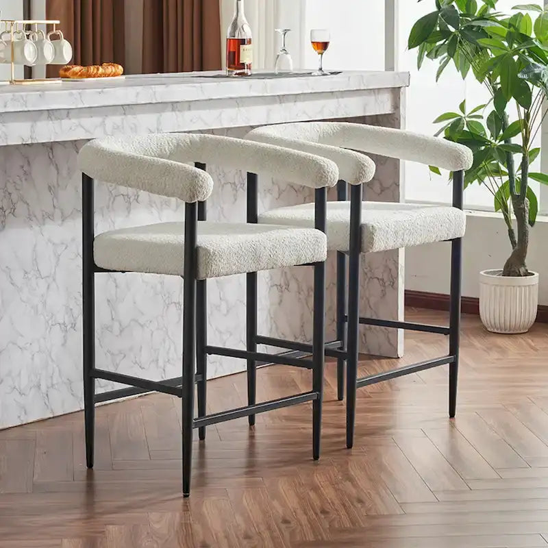 Tabourets de bar modernes en bouclette, hauteur comptoir, avec structure en métal et accoudoirs pour îlot de cuisine, salle à manger