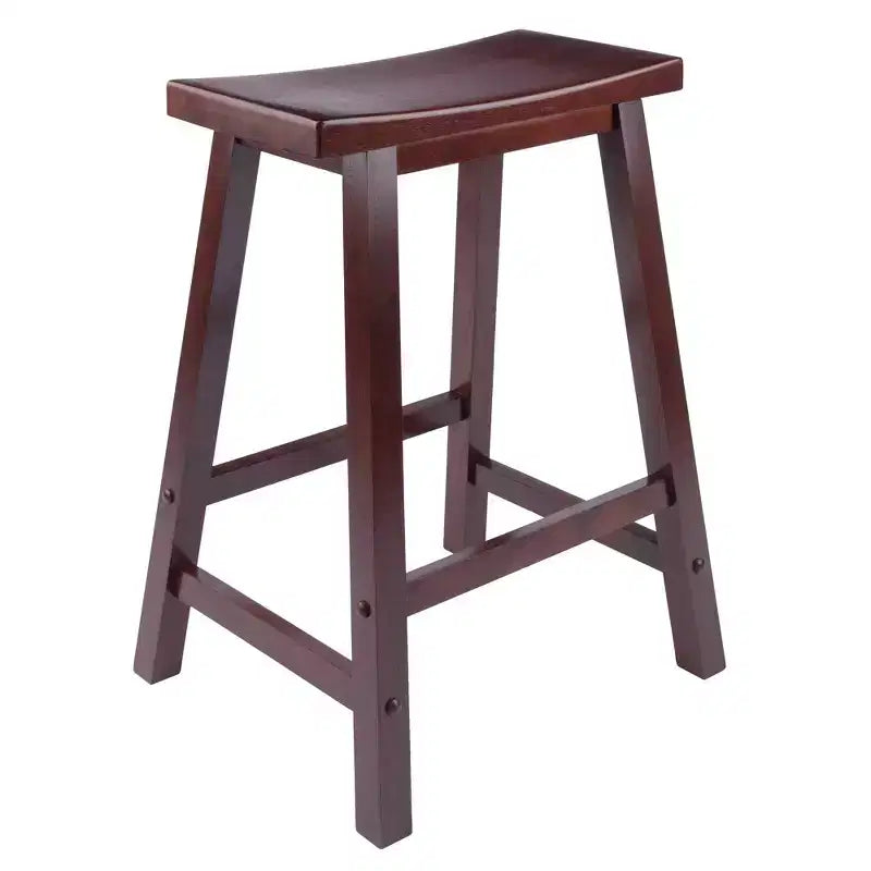 Tabouret de bar 24" en bois massif/noyer, modèle Saddle Seat - Winsome
