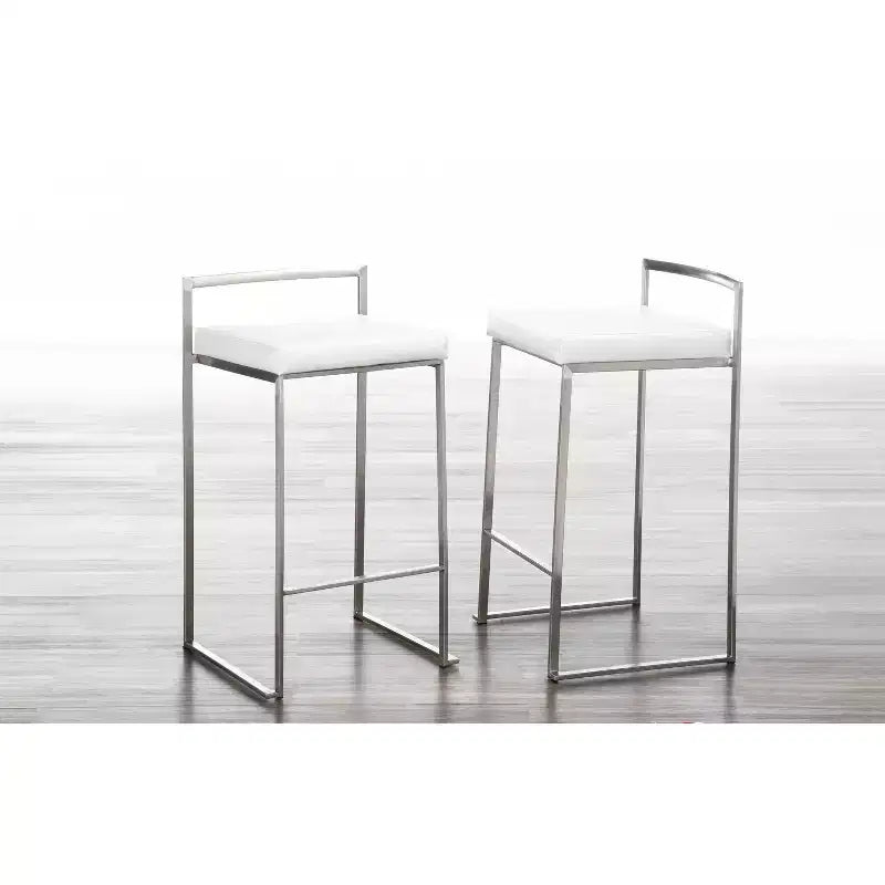 Lot de 3 tabourets de bar à hauteur de comptoir empilables LumiSource Fuji, acier inoxydable/PU blanc