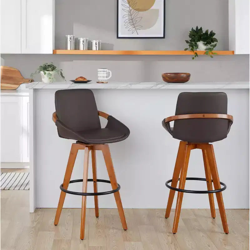 Tabouret de bar Cosmo en noyer/bambou marron avec assise en PU à hauteur de comptoir LumiSource