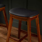 Linon Lot de 2 tabourets de bar rembourrés Brynn Hauteur comptoir Marron