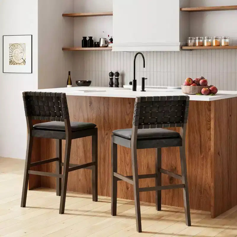 Nathan James Cohen Tabouret de bar en similicuir noir