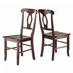 Lot de 2 chaises Renaissance à trou de serrure en noyer - Winsome : Bois dur, dossier haut, non rembourré