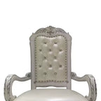 Chaise de salle à manger Dresde 25,75 po en cuir synthétique et finition blanc cassé - Acme Furniture : Accoudoir capitonné élégant, structure en bois, aucun assemblage requis