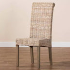 bali & pari Chaise de salle à manger Santiago en rotin naturel et bois de manguier Gris Kubu/Taupe rustique