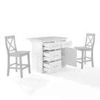 Îlot de cuisine Crosley Cutler 42 po avec plateau en faux marbre et tabourets à dossier en X Blanc/Gris : Moulure perlée, armoire de rangement, placage en bois