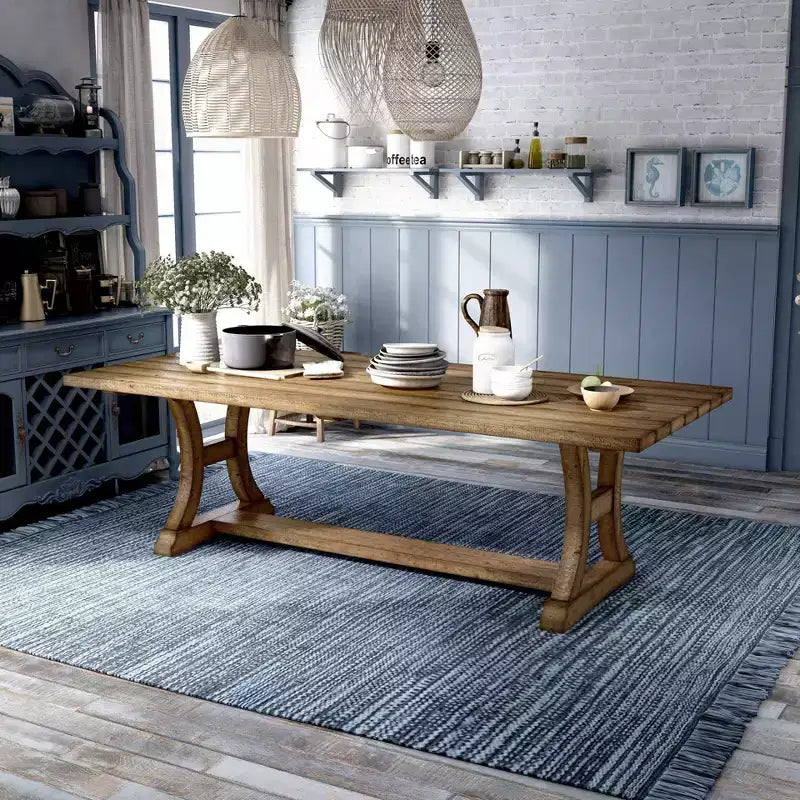 Table à manger Shelia en pin massif Pin rustique - HOMES: Inside + Out : Design à tréteaux robuste, 8 places