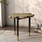 miBasics Shinesun Table d'appoint triangulaire moderne, piètement noir : 21,83 po de hauteur, métal et bois, conception à 3 pieds, assemblage requis