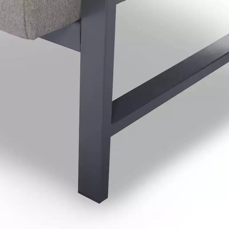 Fauteuil d'appoint Russell à structure en métal bronze gris - Finch : Polyester capitonné, Fauteuil club moderne avec capacité de 113 kg