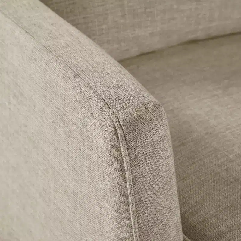 Martha Stewart London Chaise pivotante à jupe en beige texturé : Style champêtre, revêtement en polyester, cadre en bois