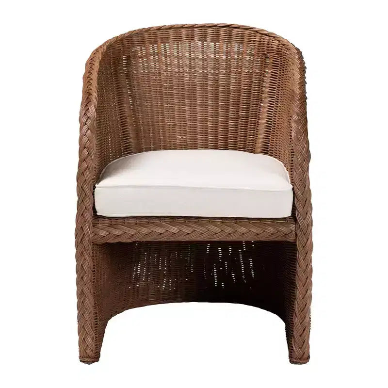 Chaise avec accoudoirs en rotin tressé Peanut Brown bali & pari Memphis