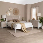 Lit King Baxton Studio 4 pièces Louetta sculpté contrastant blanc/marron naturel