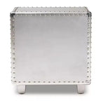 Table de chevet en métal Davet à 2 tiroirs Baxton Studio Argent : style moderne du milieu du siècle, cadre en panneaux de particules