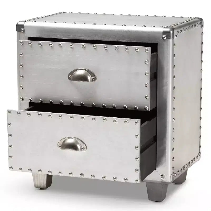 Table de chevet en métal Davet à 2 tiroirs Baxton Studio Argent : style moderne du milieu du siècle, cadre en panneaux de particules
