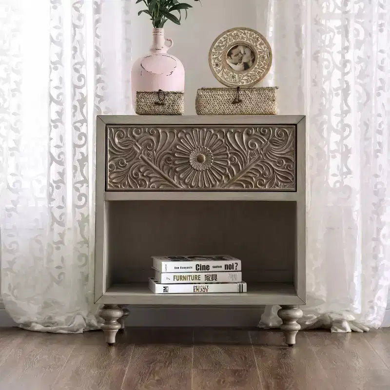 HOMES: Inside + Out Table de chevet Del Grande avec port USB, blanc antique/beige