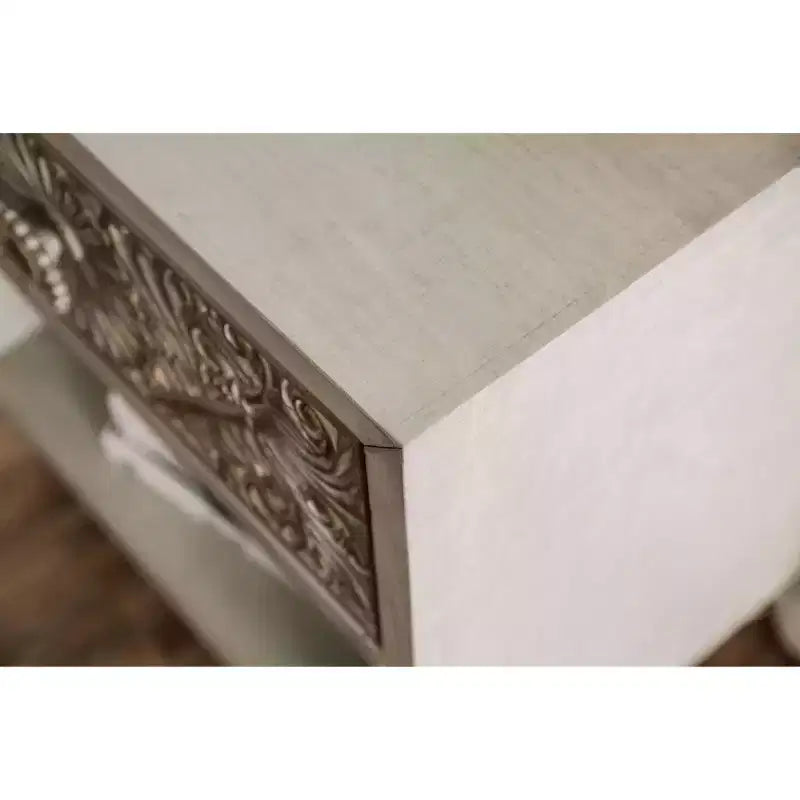 HOMES: Inside + Out Table de chevet Del Grande avec port USB, blanc antique/beige