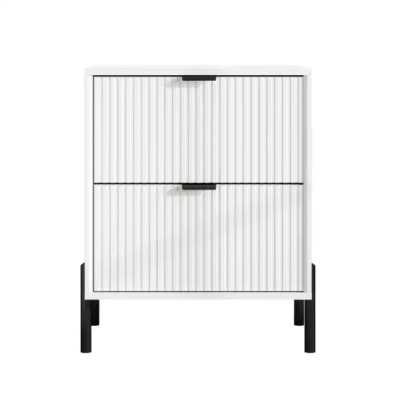Ensemble de 5 meubles de chambre Festivo élégance moderne : commode, 2 commodes et 2 tables de chevet à tiroirs, blanc cassé