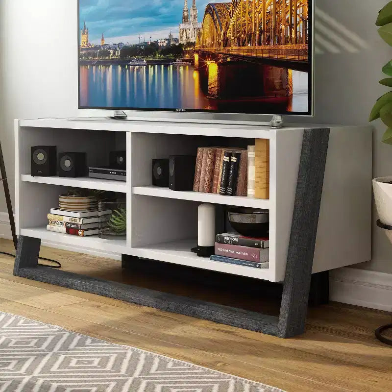 Petit meuble TV Etteridge pour téléviseurs jusqu'à 56 po gris – miBasics : style transitionnel, finition deux tons, tablettes ouvertes et réglables