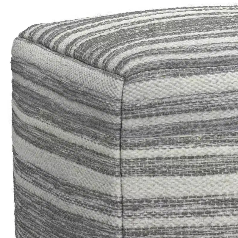 WyndenHall Eleanor Pouf carré tissé mélangé noir/blanc : fabriqué à la main, aucun assemblage, revêtement en laine, style contemporain