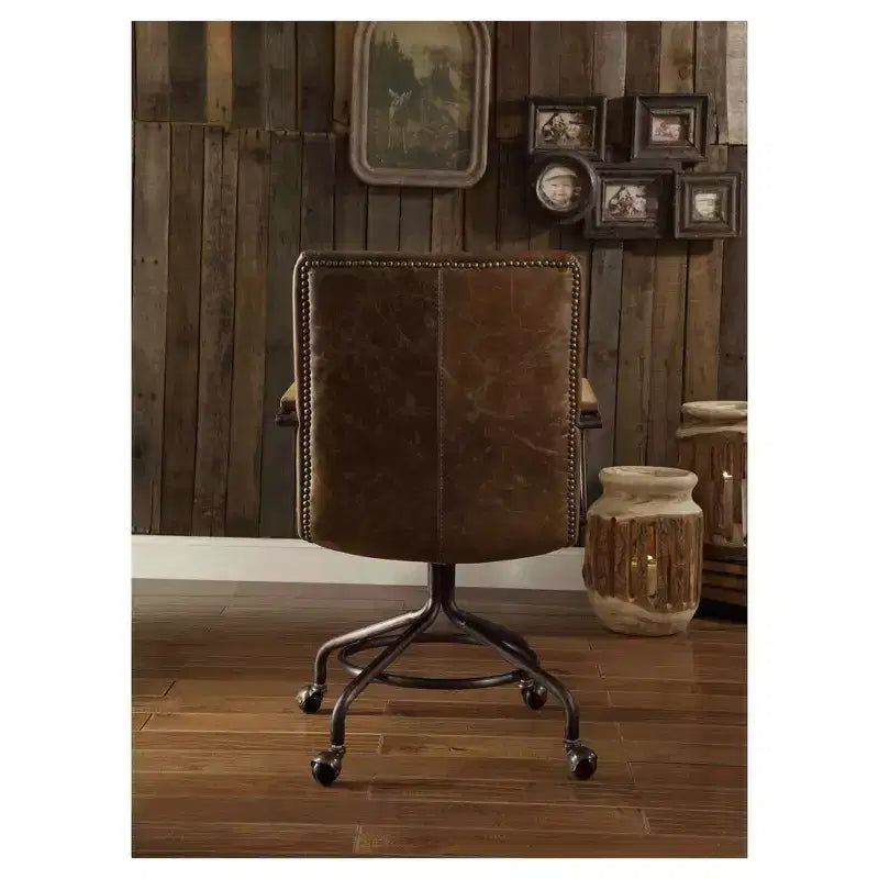 Acme Furniture Chaises de bureau et de travail Hedia marron cendré : Rembourrées, structure en métal, accoudoirs fixes, capacité de 100 kg
