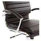 Chaise de bureau mi-hauteur en similicuir avec inclinaison verrouillable et soutien lombaire - OSP Home Furnishings