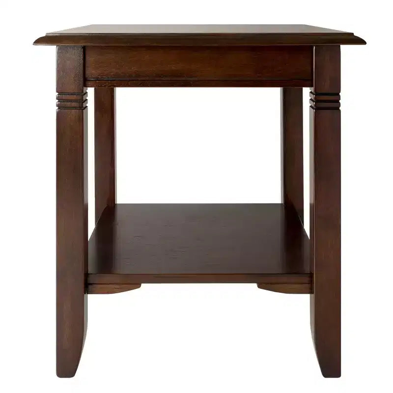 Table d'appoint Nolan Cappuccino - Winsome : Bois massif, composite, pieds cannelés, étagère fixe
